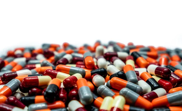 Montón Píldoras Cápsulas Antibióticas Industria Farmacéutica Producción Drogas Fondo Farmacia — Foto de Stock