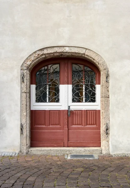 Altes Rot Weiß Gestreiftes Holztor Der Altstadt Von Hall Tirol — Stockfoto