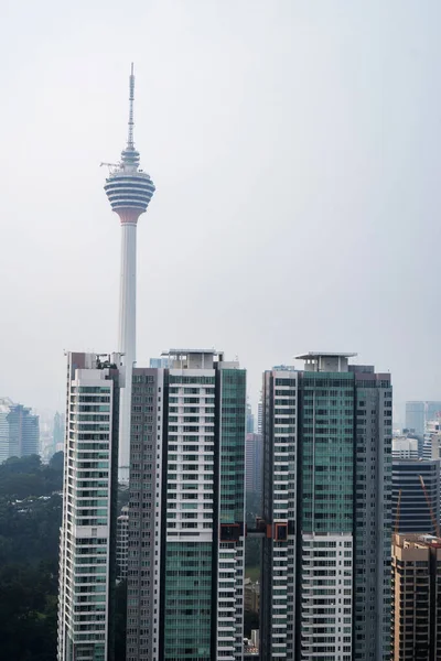 Vista Aérea Drone Horizonte Cidade Kuala Lumpur Durante Dia Nublado — Fotografia de Stock