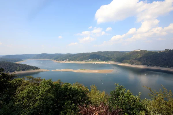 Edersee Com Montanhas Hop — Fotografia de Stock