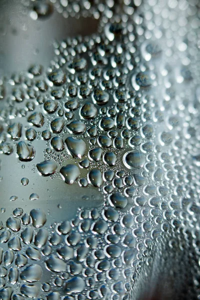 Gotas Água Uma Garrafa Plástico Macro Fundo Belas Impressões Arte — Fotografia de Stock