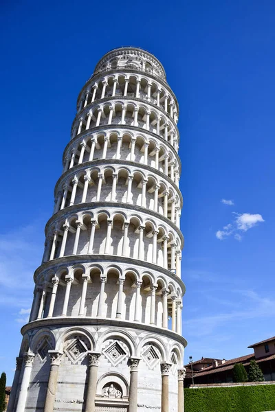 Talya Daki Eğik Pisa Kulesi — Stok fotoğraf