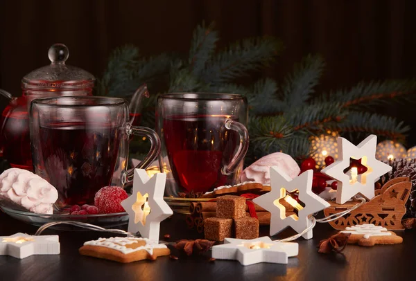 Natura Morta Con Due Tazze Alla Frutta Teiera Biscotti Pan — Foto Stock