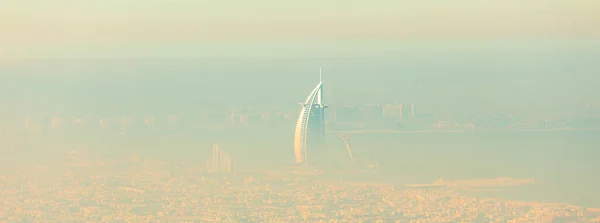 Skyline Dubai Strandnära Med Burj Arab Hotel Jumeirah Stranden Sett — Stockfoto