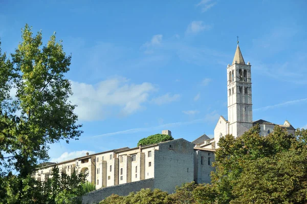 Kostel Nejsvětější Trojice Městě Baziliky Petra Ostrově — Stock fotografie