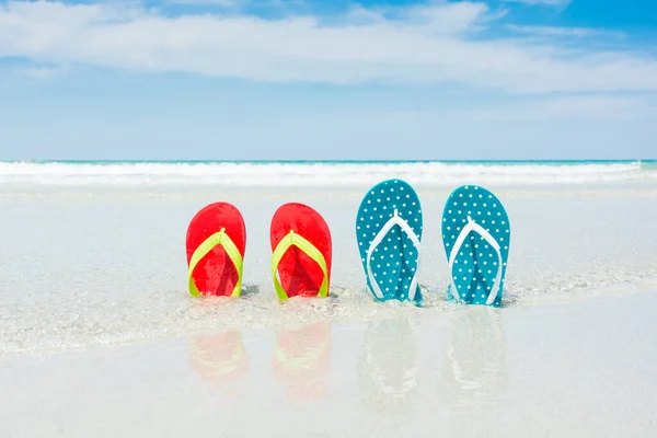 Flip Flops Stranden — Stockfoto