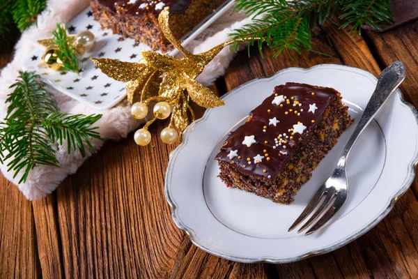 Рождественский Торт Шоколадом Орехами — стоковое фото