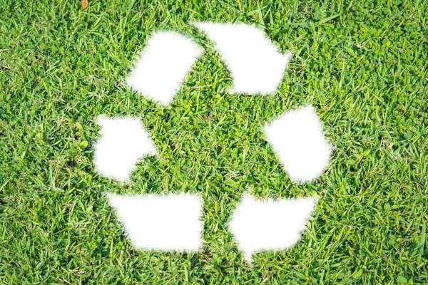 Carta Reciclar Sinal Grama Verde Isolado Sobre Fundo Branco — Fotografia de Stock