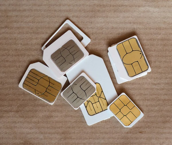 Πολλές Μίνι Κάρτες Micro Και Nano Sim Για Κινητό Τηλέφωνο — Φωτογραφία Αρχείου