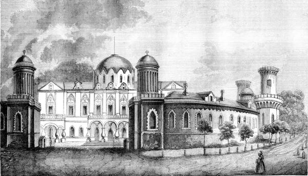 モスクワの近くにあるペトロフスコの皇帝城は ヴィンテージの彫刻が施されたイラストです Magasin Pittoresque 1841 — ストック写真