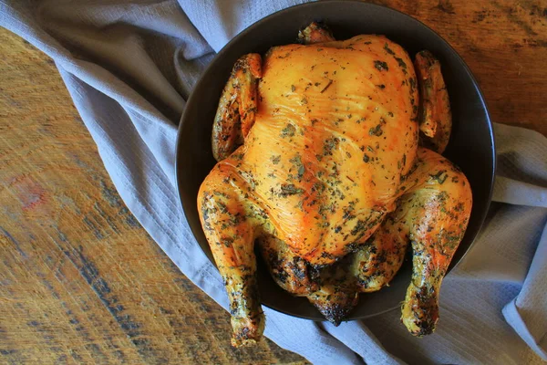 Pieczony Cały Kurczak Lub Indyk Święto Święto Święta Dziękczynienie Kolacja — Zdjęcie stockowe