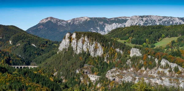 Viaducto Túnel Ferrocarril Semmering Con Cordillera Rax Fondo Ferrocarril Semmering — Foto de Stock