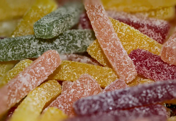 Słodkie Paluszki Gumy Owocowej Pokrytej Cukrem — Zdjęcie stockowe