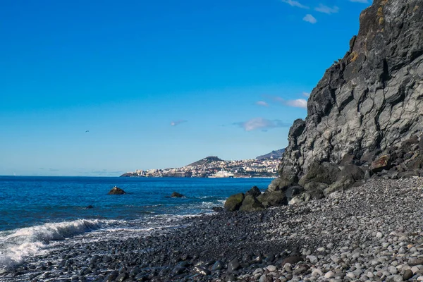 ポルトガル マデイラ島のカナリア諸島 Canico Cristo Rei Beach — ストック写真