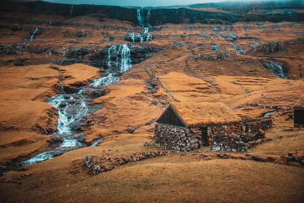 Wasserfälle Dorf Saksun Auf Den Färöern Keine Menschen Der Nähe — Stockfoto