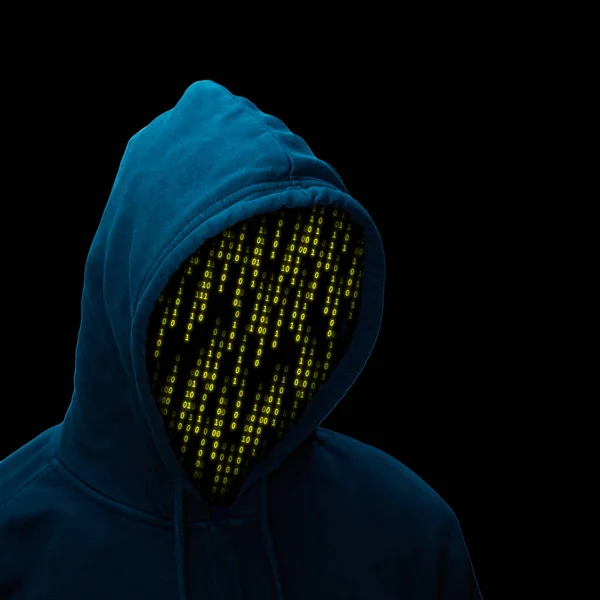 Hacker Berbahaya Dengan Sweater Berkerudung Dengan Latar Belakang Hitam — Stok Foto
