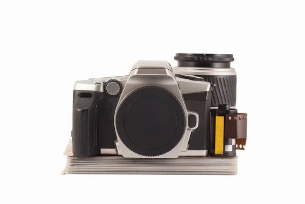 35毫米模拟相机白色背景 电影摄影机 — 图库照片