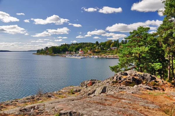 Vacker Utsikt Över Sjön Bergen — Stockfoto