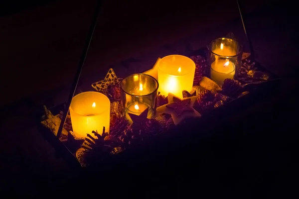 Bougies Noël Sur Fond Sombre — Photo