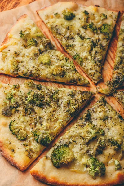 Slices Italian Pizza Broccoli Pesto Sauce Cheese Baking Paper High — Stock Photo, Image