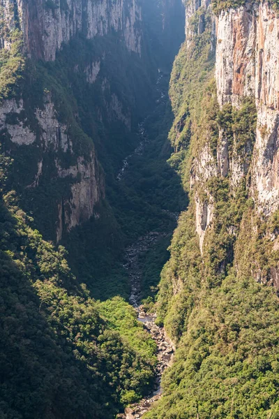 Schöne Aussicht Auf Die Berge — Stockfoto