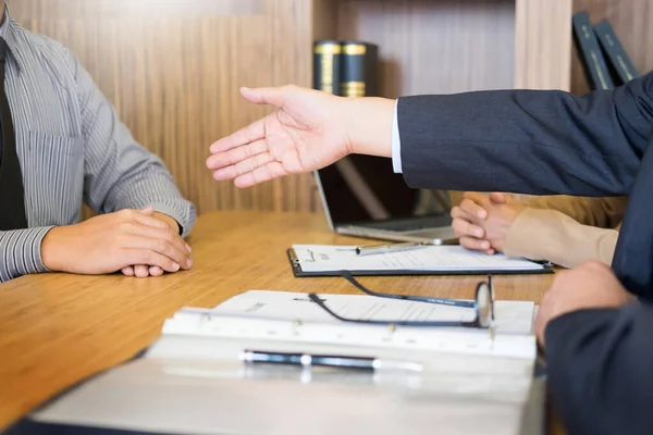 Job Applicant Having Interview Business Young Candidate People Shaking Hands — Stock Photo, Image