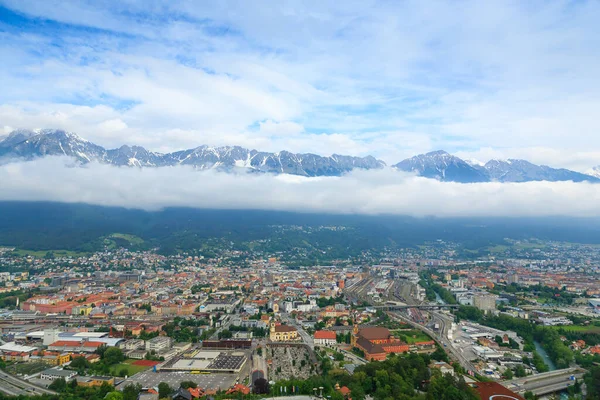Innsbruck Vista Aérea Com Alpes Fundo Innsbruck Topo Áustria Marco — Fotografia de Stock