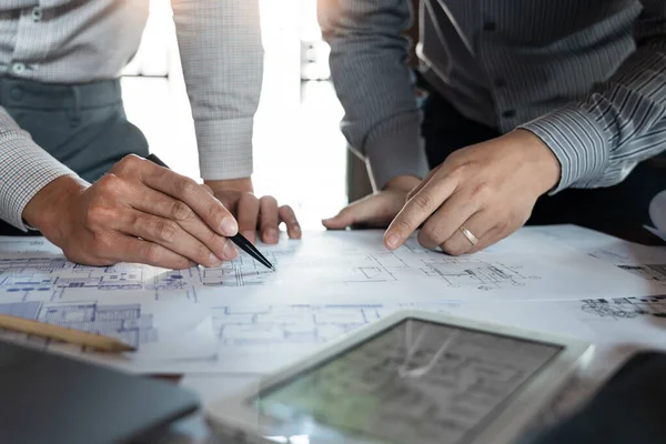 Confident Engineer Team Working Blue Print Architect Equipment Discussing Planning — Stock Photo, Image