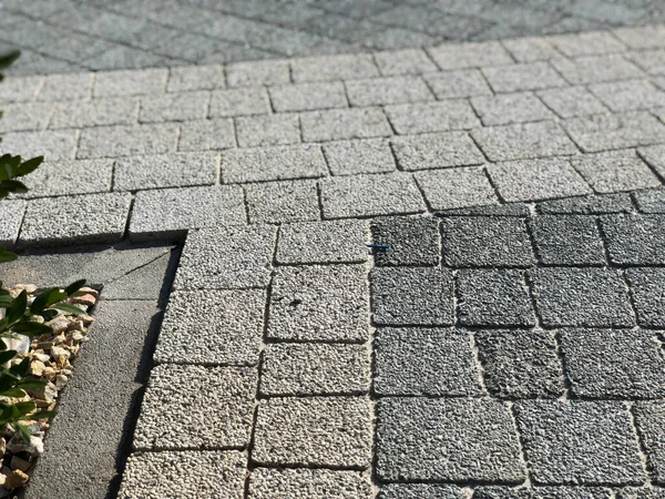 Perspektiv Utsikt Över Monotone Gray Brick Stone Marken För Street — Stockfoto