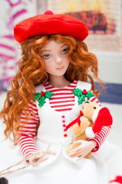 Agatha Çuha Çiçeği Toneri Noel