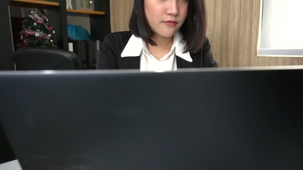 Portrait Asian Woman Working Office Thailand People — Stockvideo