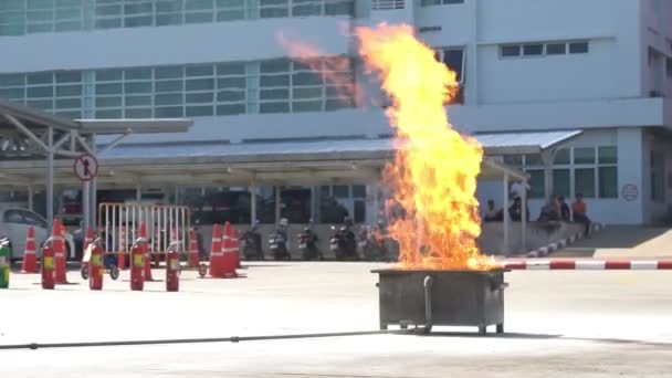 Thaïlande Septembre 2019 Formation Feu Par Pompier Qui Soigneusement Nakhonratchasima — Video