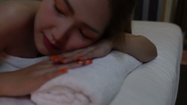 Asian Beautiful Woman Relaxing Spa Salon — Stock Video