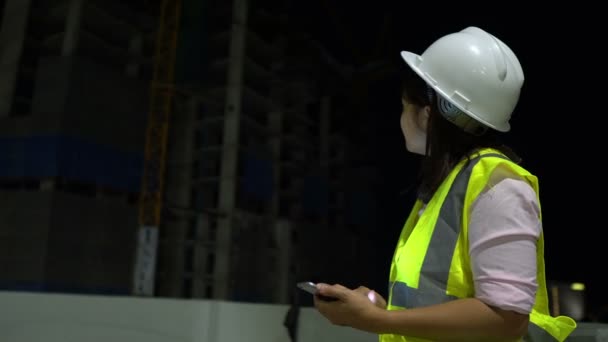 Інженер Жінка Працює Будівельному Майданчику — стокове відео