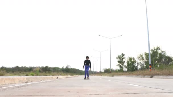 아시아의 아름다운 스케이트 선수의 — 비디오
