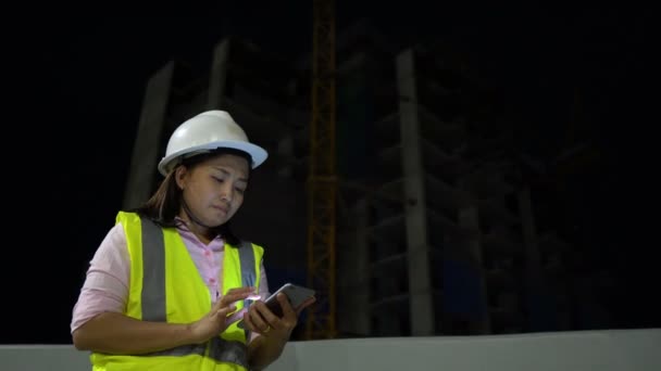 Engenheira Mulher Trabalhando Canteiro Obras — Vídeo de Stock