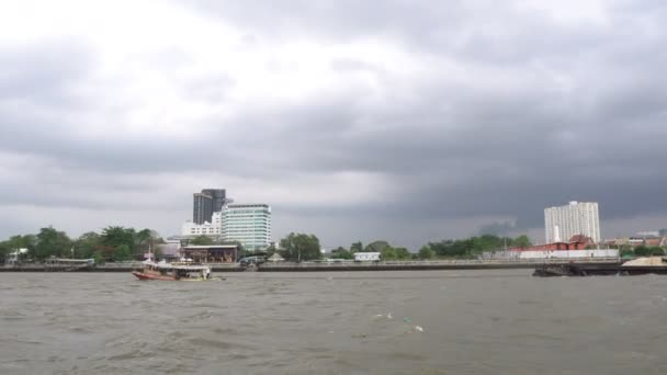 Vista Barco Turístico Cidade Longo Rio Conceito Viagem — Vídeo de Stock