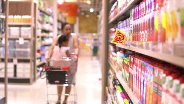 Mother Cute Daughter Choosing Products Supermarket — Stock Video