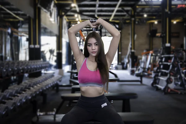 Mooie Aziatische Vrouw Spelen Fitness Sportschool Tijd Voor Oefening — Stockfoto
