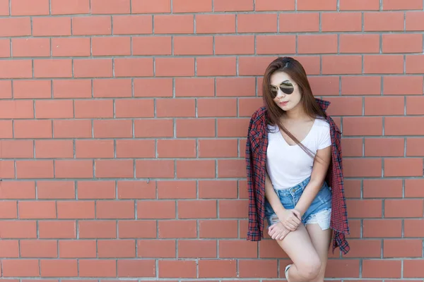 Portrait Asian Hipster Girl Brick Wall Background Hippie Dress Style — Stock Photo, Image