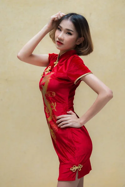 Portrait Beautiful Asian Woman Cheongsam Dress Happy Chinese New Year — Stock Photo, Image