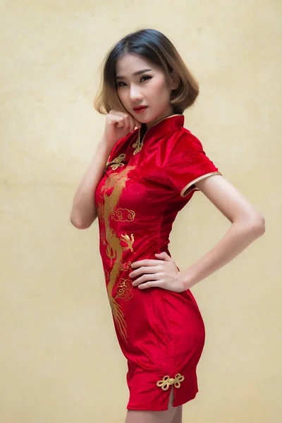 Portrait Beautiful Asian Woman Cheongsam Dress Happy Chinese New Year — Stock Photo, Image