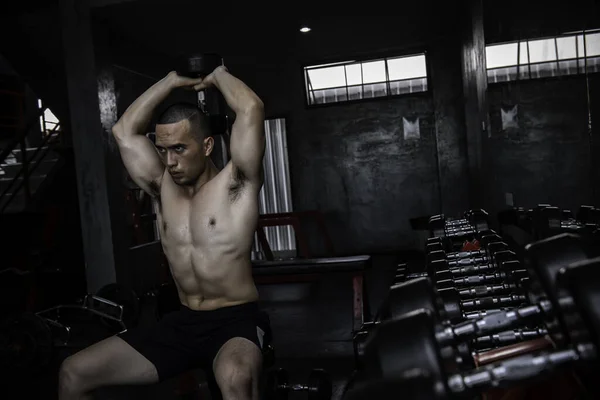 Retrato Hombre Asiático Gran Músculo Gimnasio Entrenamiento Peso Corporal —  Fotos de Stock