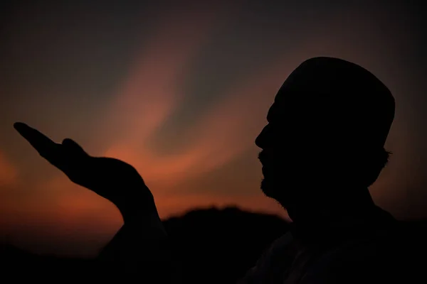 Silhouette Young Asian Muslim Man Praying Sunset Ramadan Festival Concept — Stock Photo, Image