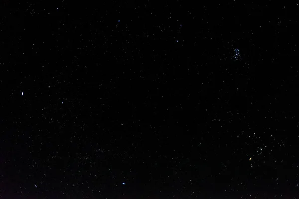 Fotografía del cielo nocturno de las Pléyades, Tauros y Perseo. Astro. — Foto de Stock