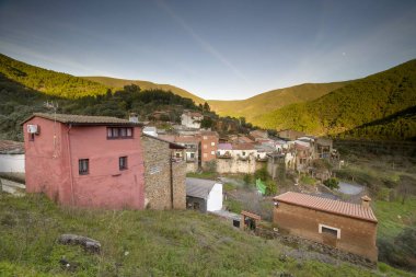 Aldehuela, Las Hurd bölgesinde terk edilmiş küçük bir kasaba.
