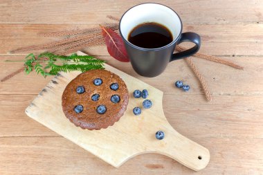 Muzlu muffin yaban mersini