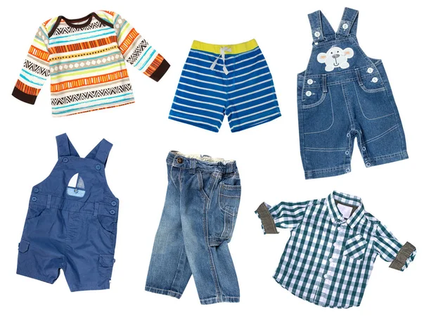 Babykläder pojke collage. Manliga kid's slitage set. — Stockfoto
