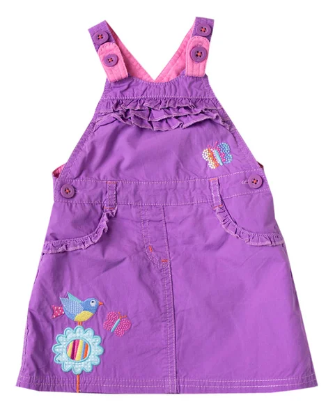 太阳裙孤立、 紫色儿童礼服. — 图库照片