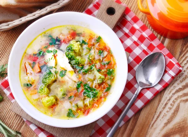 Chicken vegetable soup. — Stock Photo, Image